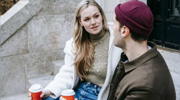 Couple maintaining distance in a relationship, prioritizing space